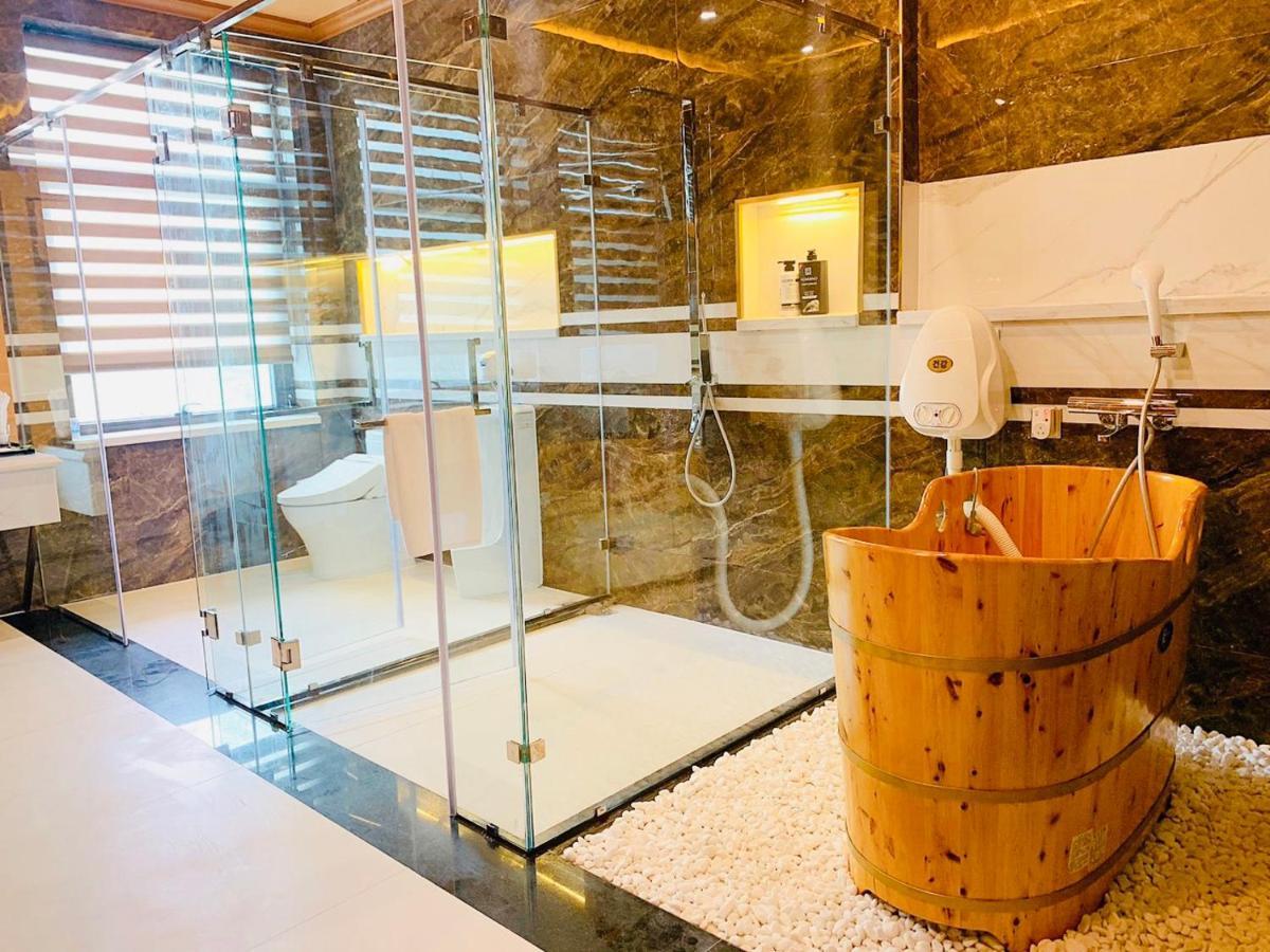 Diamond Hotel Van Don Cam Pha Экстерьер фото