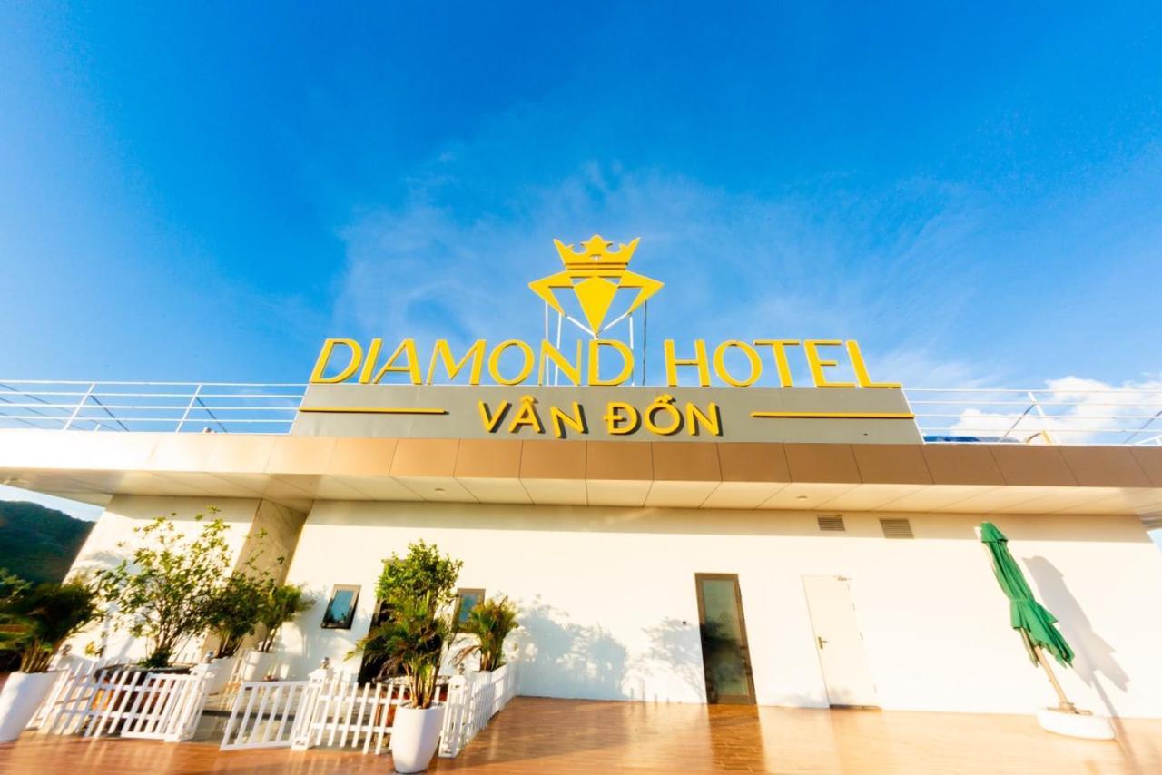 Diamond Hotel Van Don Cam Pha Экстерьер фото