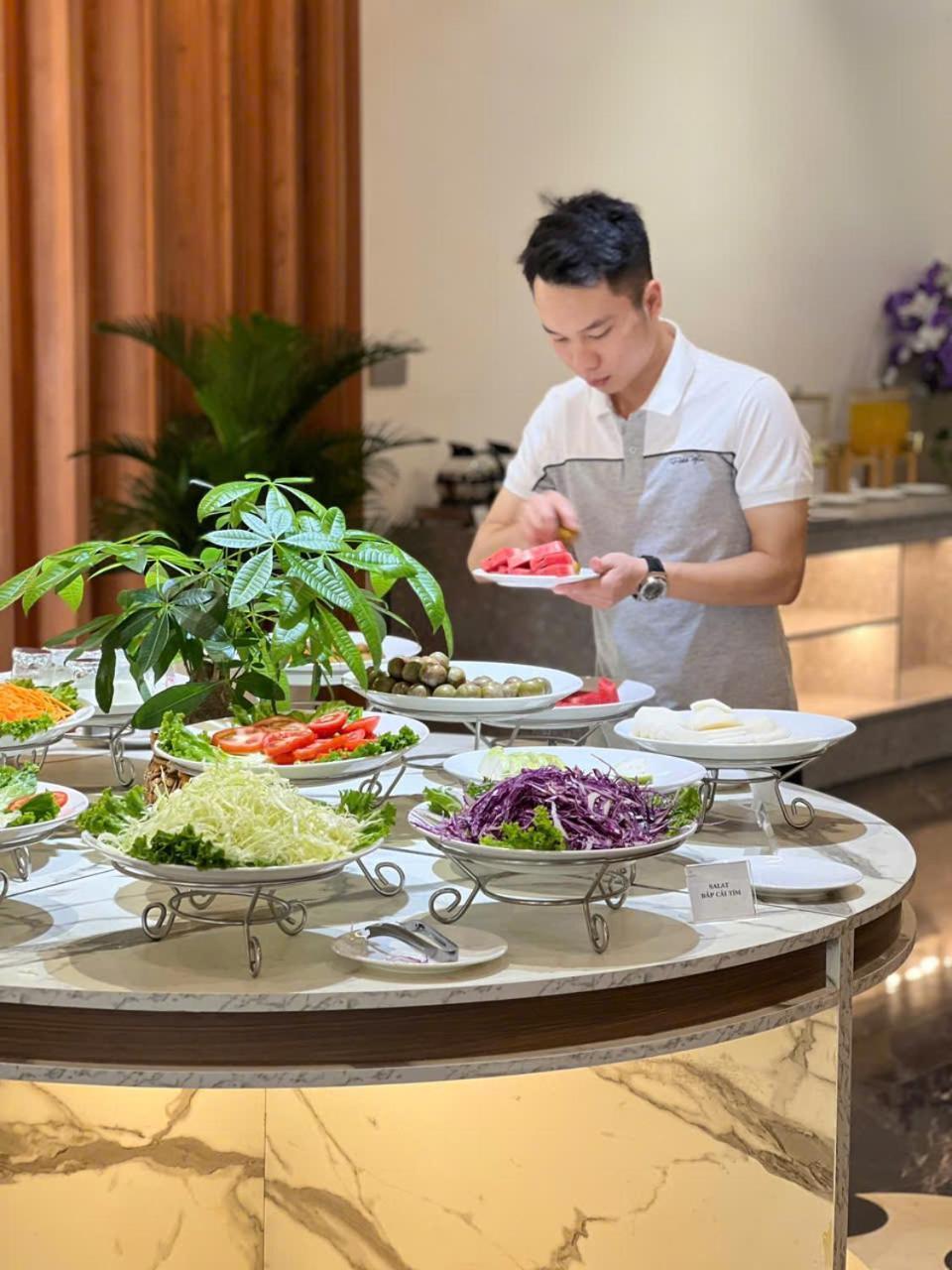 Diamond Hotel Van Don Cam Pha Экстерьер фото